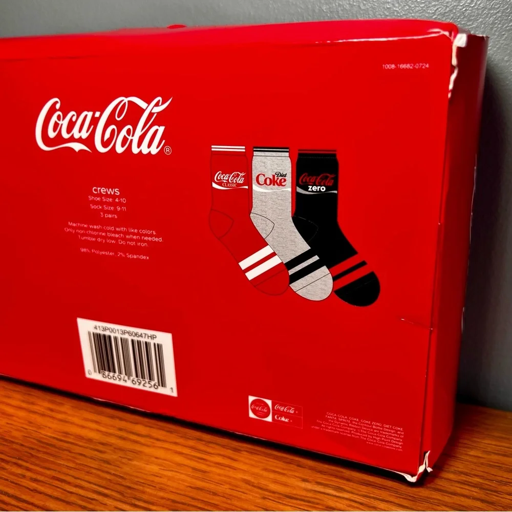 COCA COLA Crew Socks 3 Pack Gift Box Classic Diet Coke Zero NWT Size 4 -10